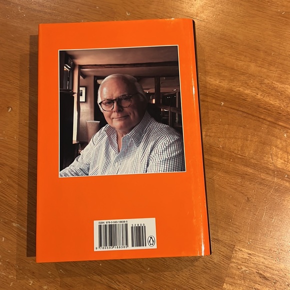 Two Stuart Woods hardcover books - Picture 7 of 7